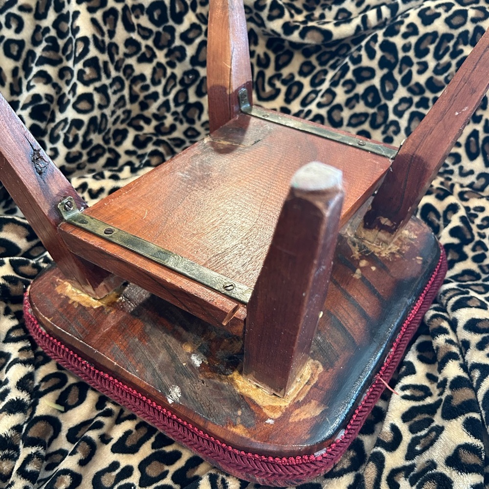 Antique Primitive HEAVY Sturdy Footstool 12x11x9 - Picture 11 of 15